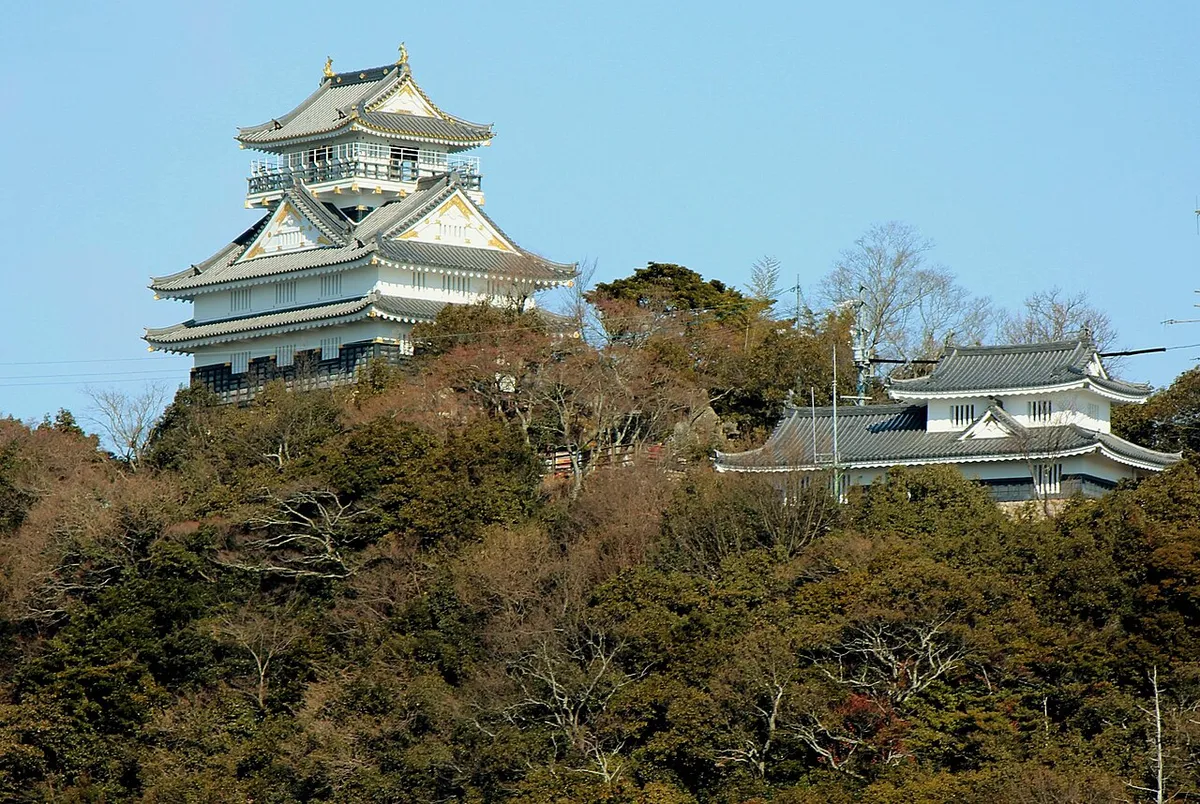 Gifu Castle (岐阜城)