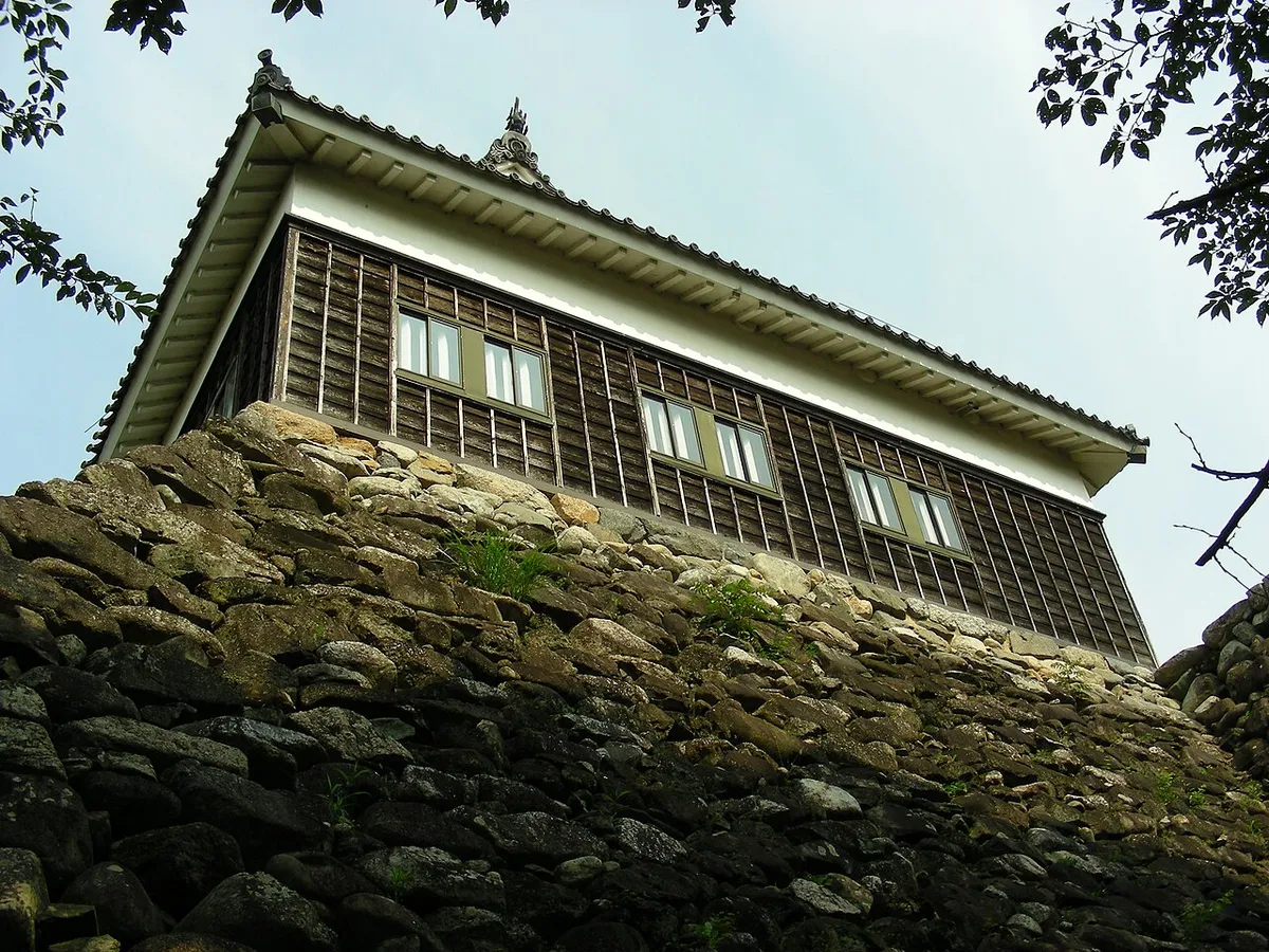 Ise-Kameyama Castle (伊勢亀山城)