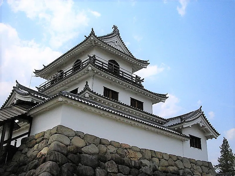Shiroishi Castle (白石城)