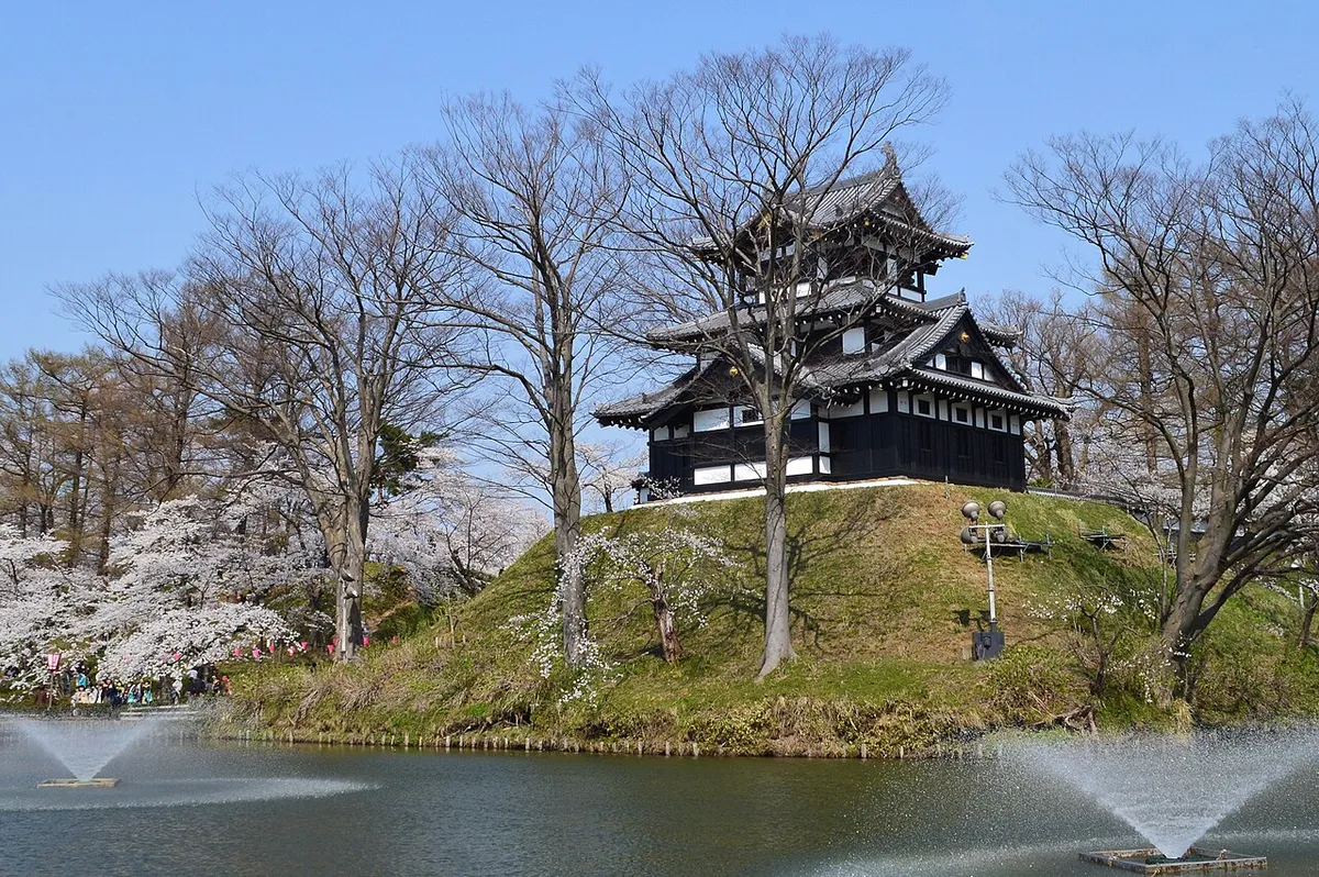 Takada Castle (高田城)