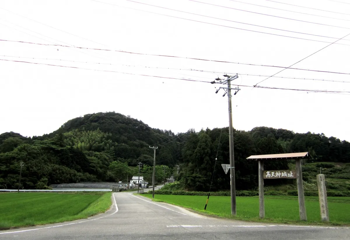 Takatenjin Castle (高天神城)