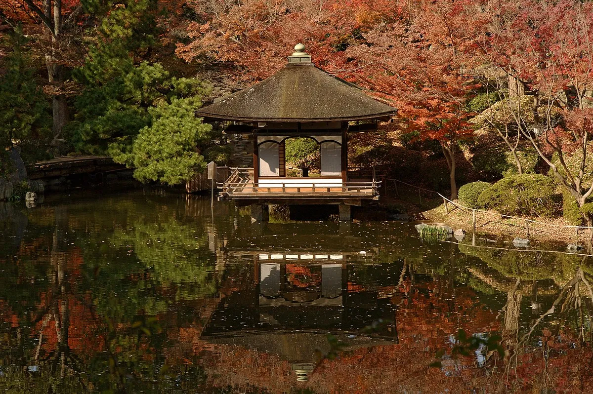 Wakayama Castle (和歌山城)